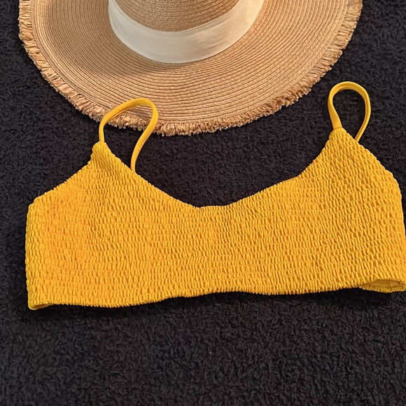 Wonderlust bikini size M - Picture 3 of 6